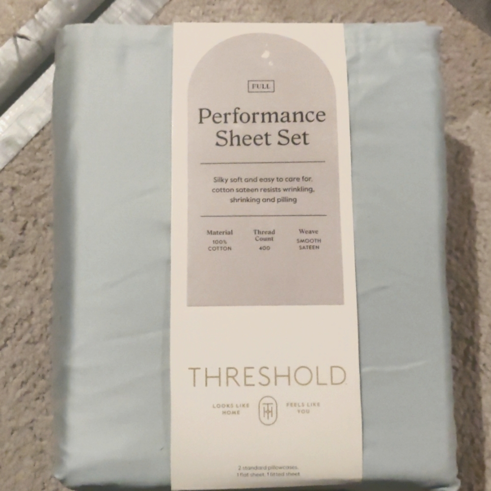 New! Threshold Full Performance sheet set Light blue smooth sateen